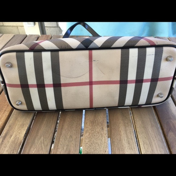 Burberry Classic Nova Check - Picture 14 of 16